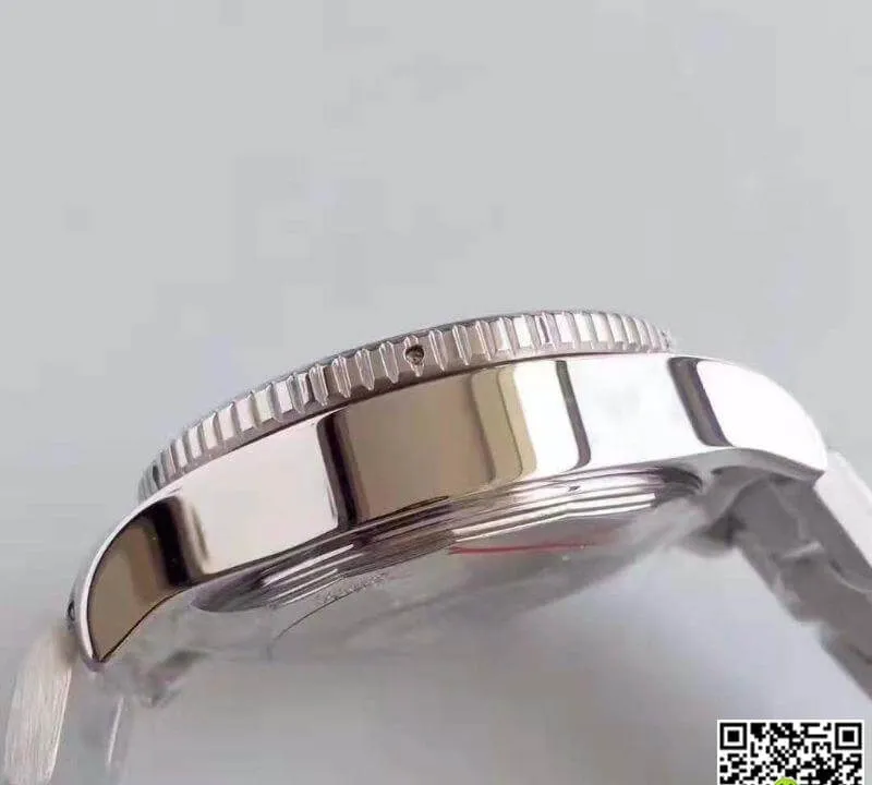 Breitling Superocean Steelfish A13341C3.C893.162A GF Factory 1:1 Best Edition Replica Watch Swiss ETA7750